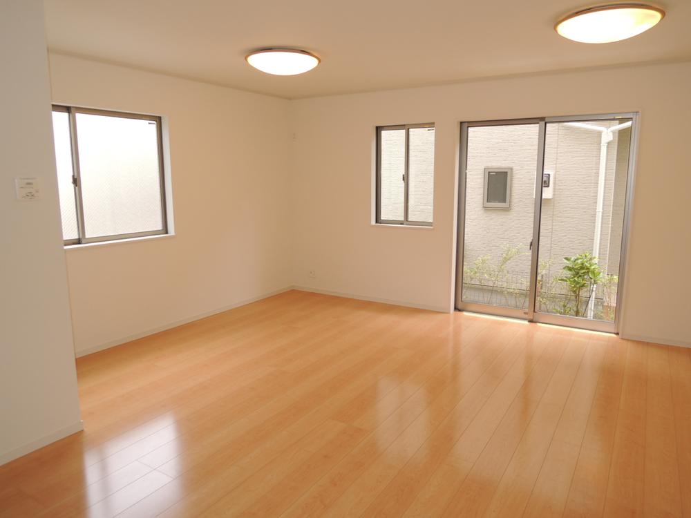 Same specifications photos (living). Living (same specifications)