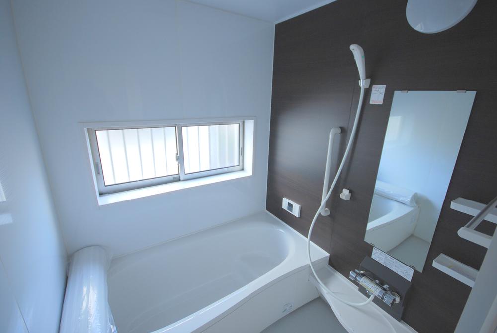 Toilet. G Building ・ Local Photos