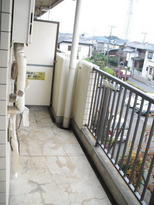 Other Equipment. Balcony