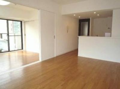 View photos from the dwelling unit