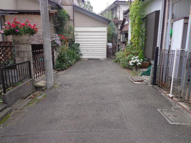 Local photos, including front road