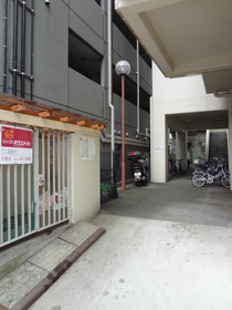 Other. Garbage yard ・ Bicycle parking space