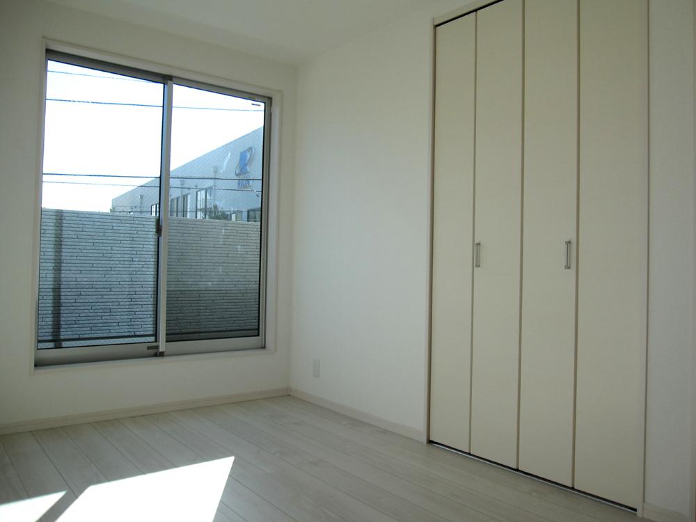 Other introspection. 1 Building _ Western-style