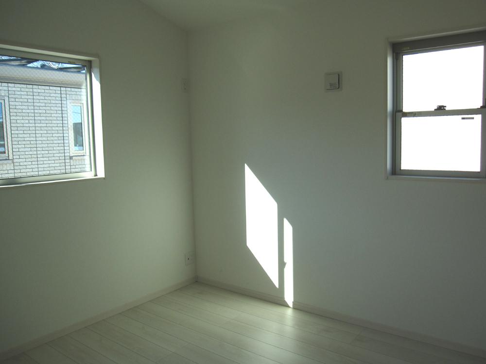 Other introspection. 1 Building _ Western-style 3