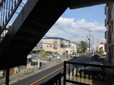 Other. 1m to the periphery (other)