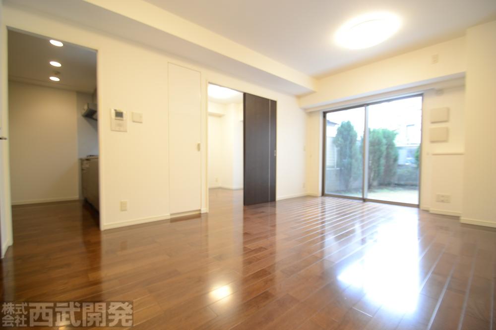 Living. LDK14.3 Pledge LD floor heating