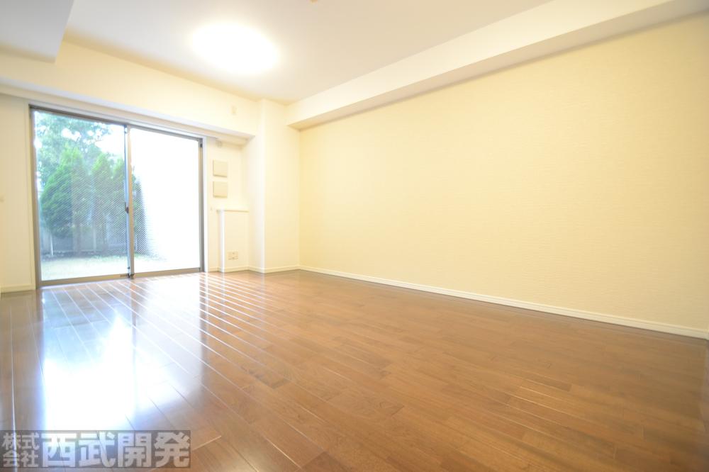 Living. LDK14.3 Pledge LD floor heating