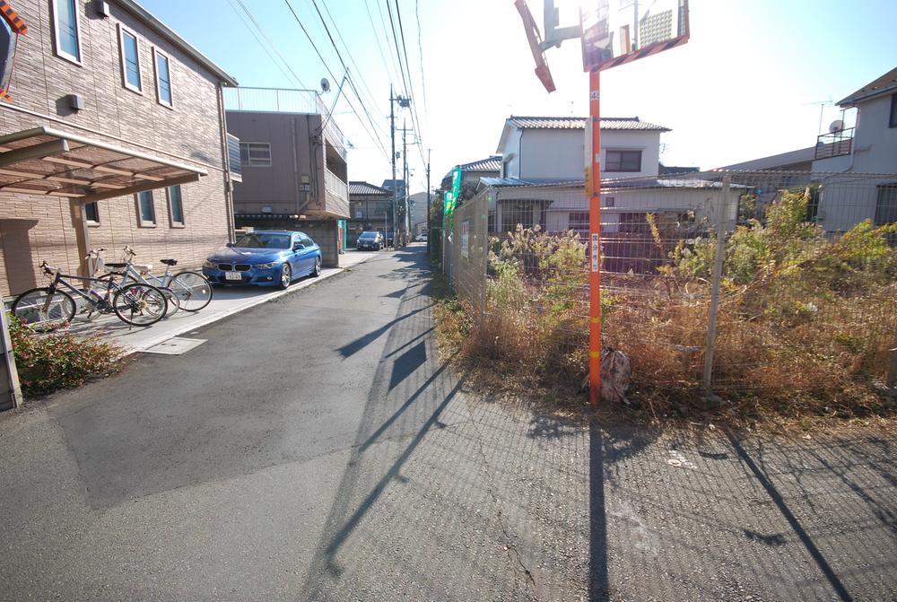 Local photos, including front road. Local Photos