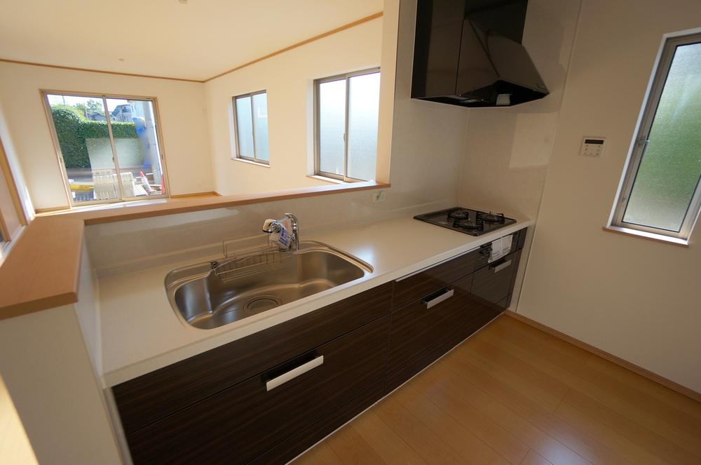 Same specifications photo (kitchen). Example of construction