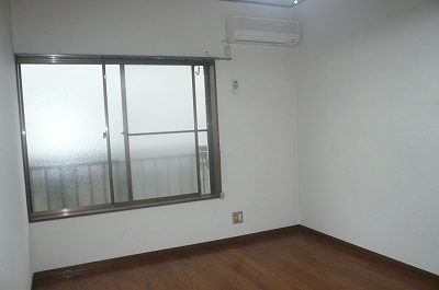 Living and room. Room part