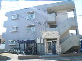 Building appearance. Appearance tiled RC apartment