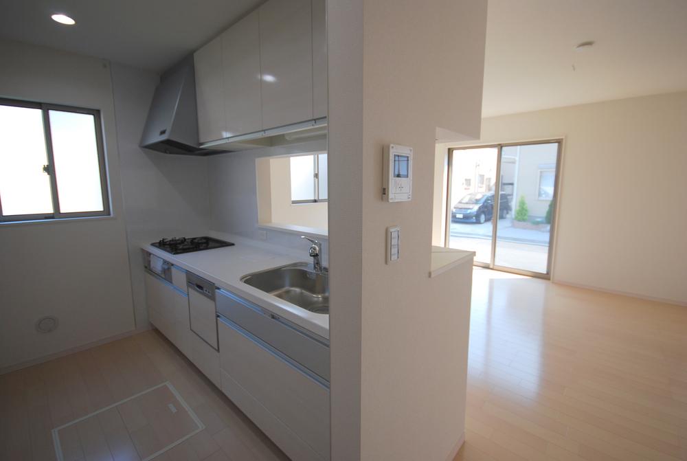 Same specifications photo (kitchen). Example of construction