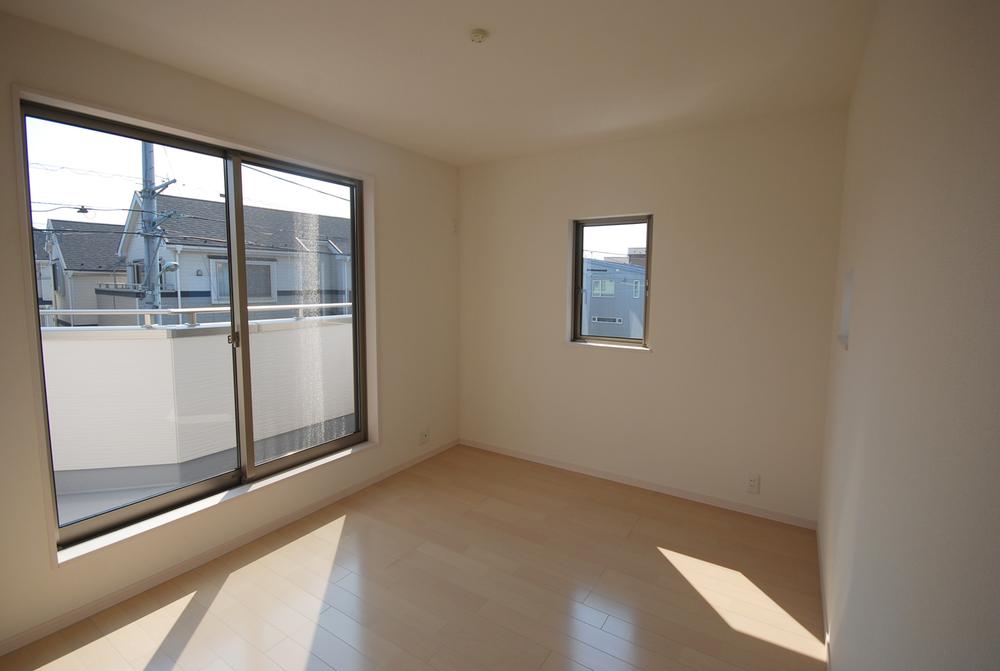 Same specifications photos (Other introspection). Example of construction