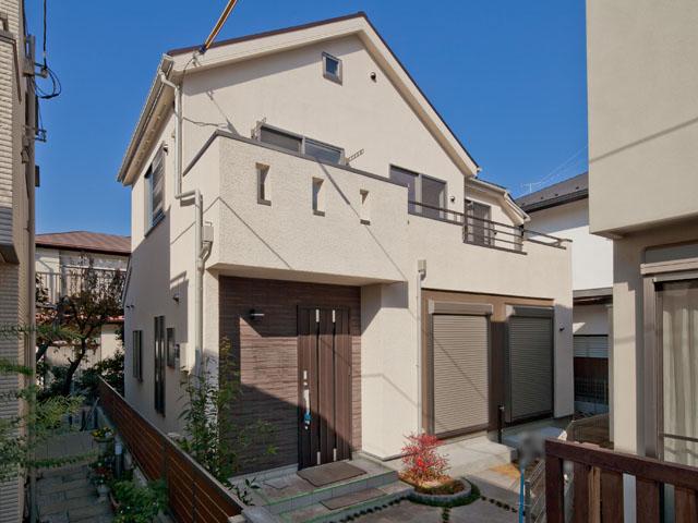 Local appearance photo. Local (12 May 2013) Shooting