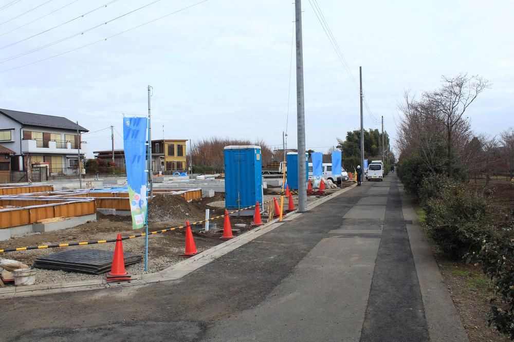 Local appearance photo.  ☆ South road (12.09) ☆ 