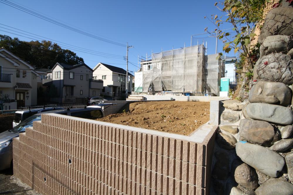 Local land photo. Local (12 May 2013) Shooting