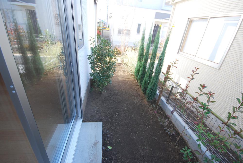 Garden. Local (12 May 2013) Shooting