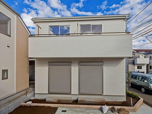 Local appearance photo. Local (August 2013) Shooting