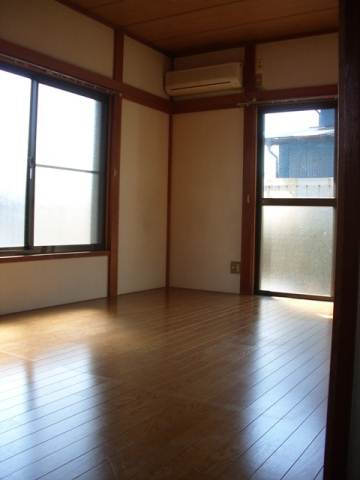 Living and room. Two-sided lighting