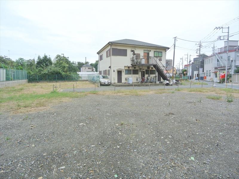 Local land photo. Local (10 May 2013) Shooting