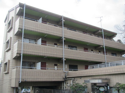 Building appearance. An 8-minute walk to the station