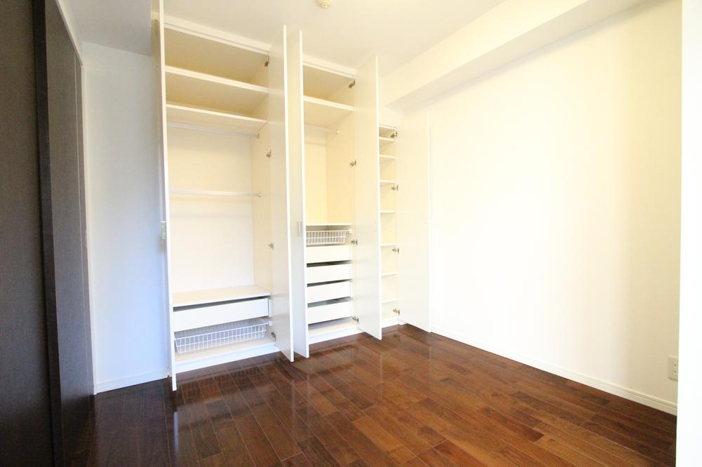 Non-living room. Storage lot !!! Western style room 5.0 Pledge