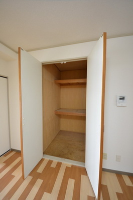 Receipt. ☆ Western-style housing ☆