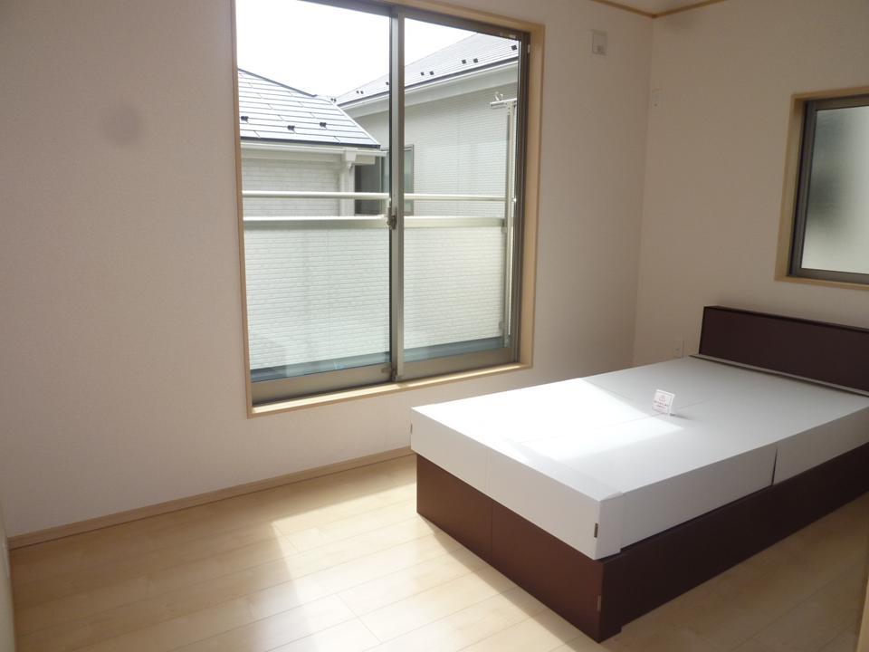 Other introspection. 2F Western-style Indoor (10 May 2013) Shooting