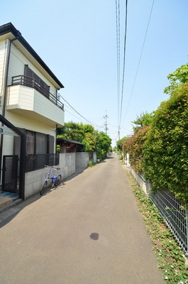 Other. Until the other (Other) 1m