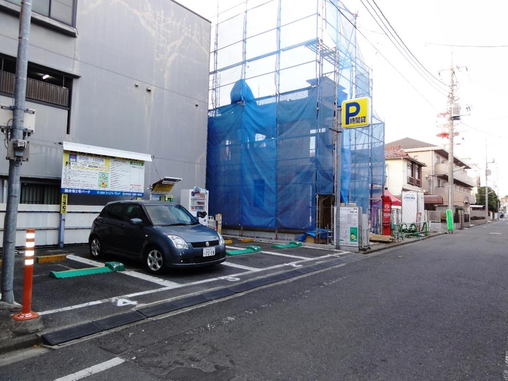 Local photos, including front road. Since it is a "Kokubunji" station walk 5 minutes, Commute, Convenience, such as shopping is very good. 