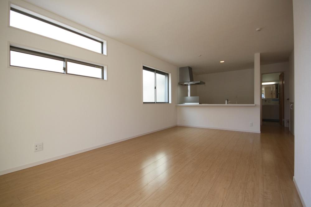 Living. Indoor (11 May 2013) Shooting