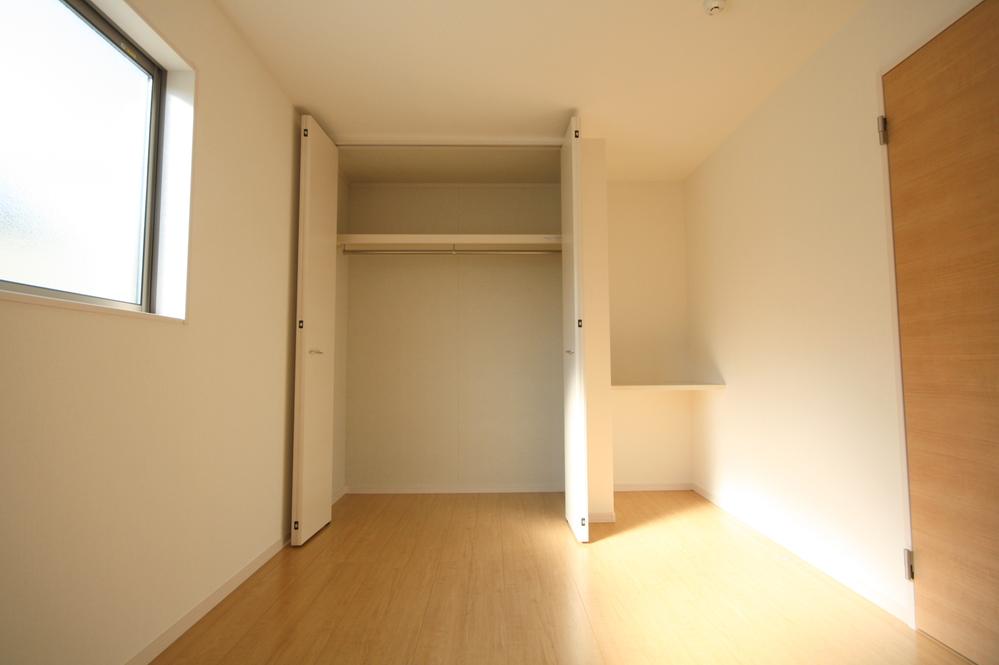 Non-living room. Indoor (11 May 2013) Shooting