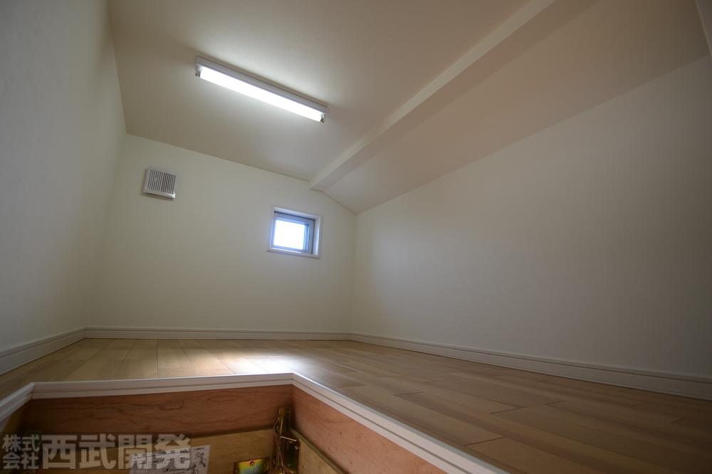 Receipt. Attic storage (Grenier)