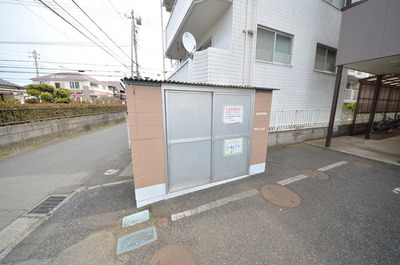 Other. Until the other (Other) 10m