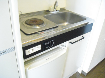 Kitchen. Recommended kitchen to students ☆