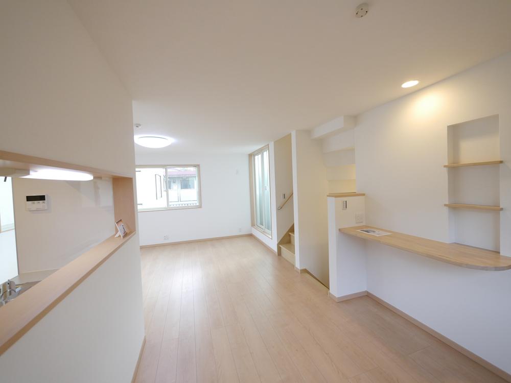 Living. Indoor (11 May 2013) Shooting