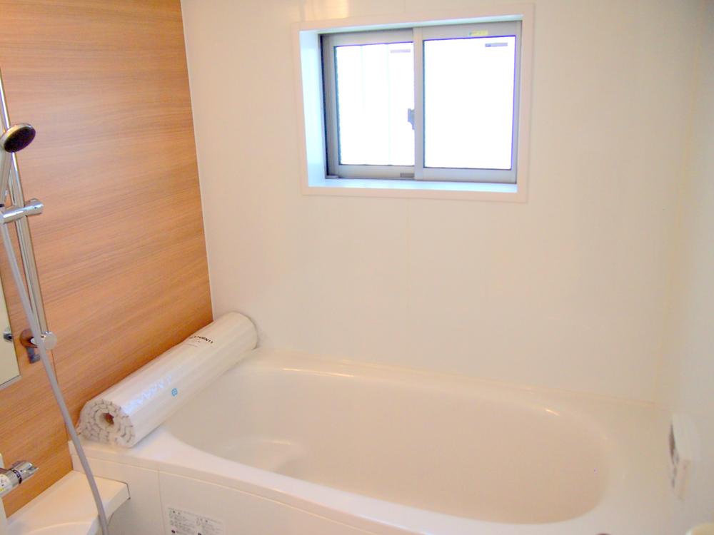 Same specifications photo (bathroom). Example of construction