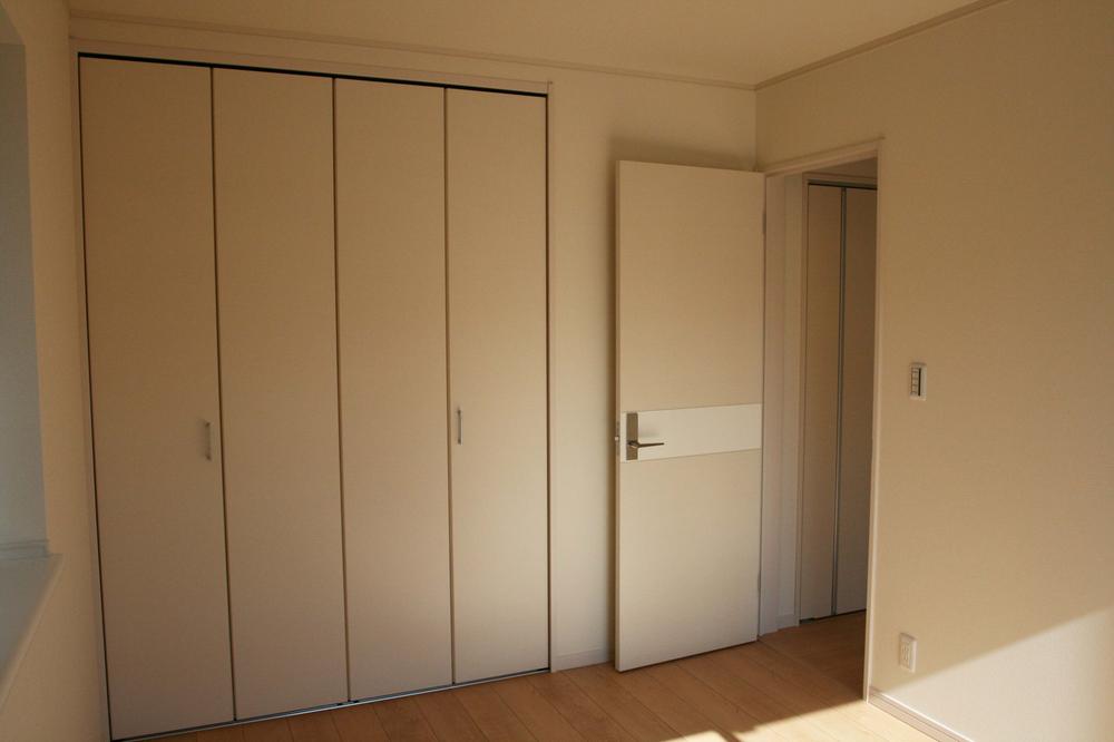 Non-living room. ● 2 Kaikyoshitsu