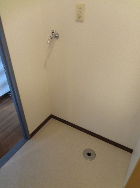 Other Equipment. Is Indoor Laundry Area