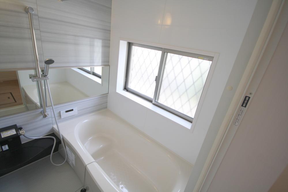 Same specifications photo (bathroom). Example of construction