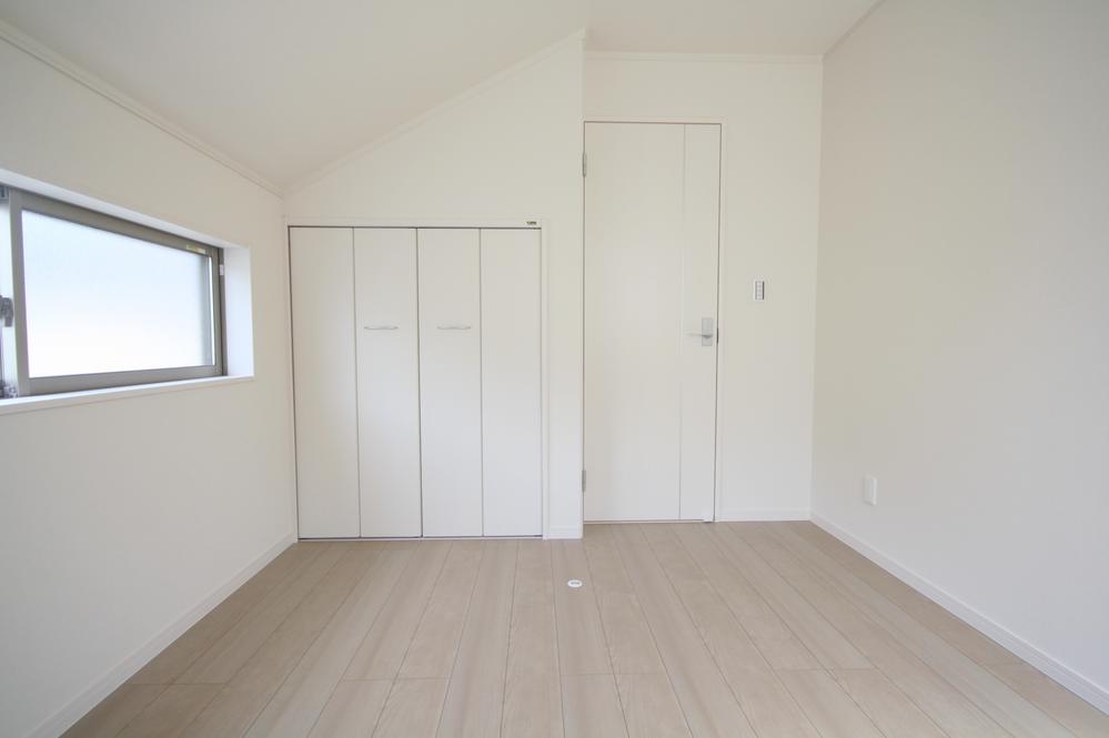 Same specifications photos (Other introspection). Example of construction