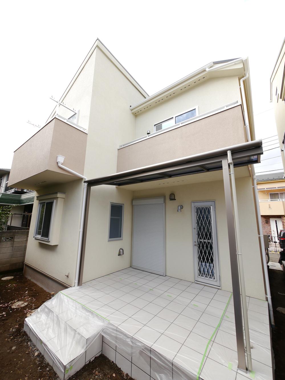 Local appearance photo