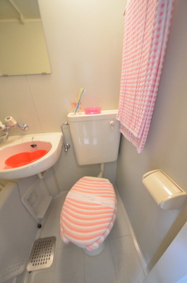 Toilet. ☆ Clean toilet ☆