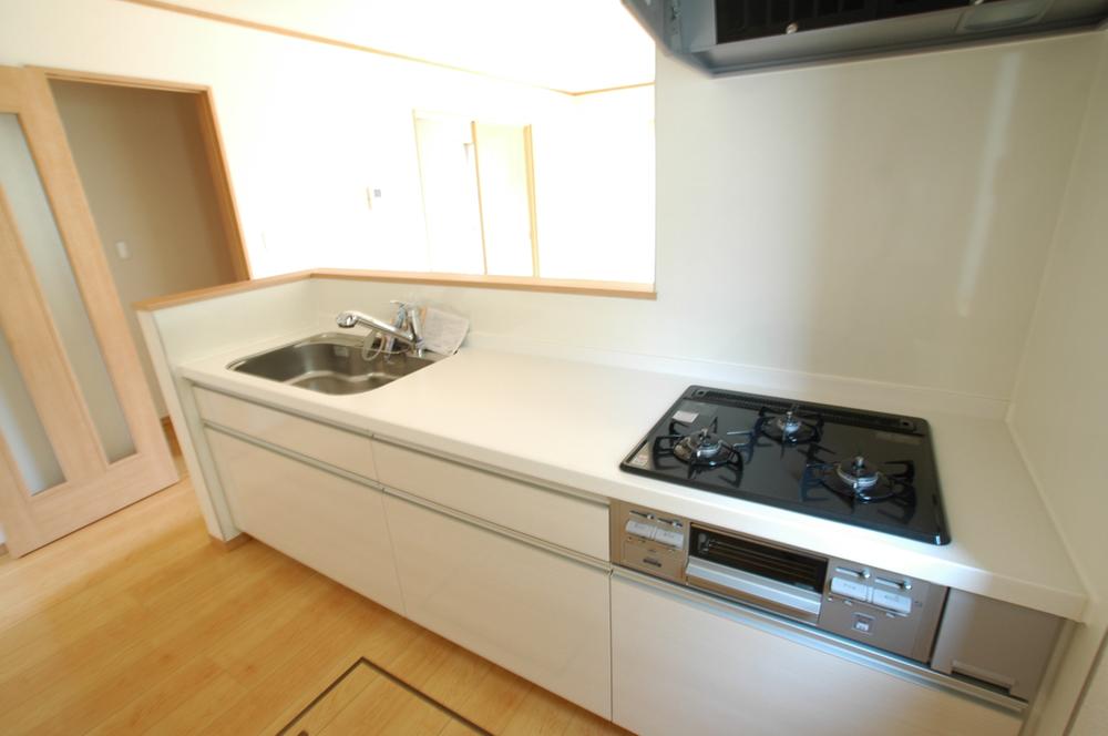 Same specifications photo (kitchen). Same specifications