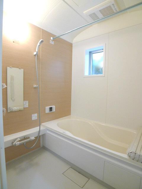 Bathroom. Bathroom (6 Building)