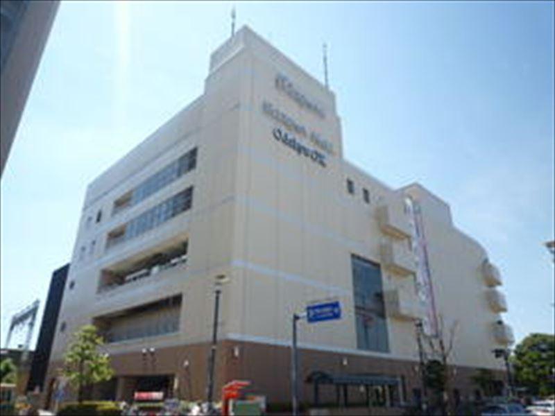 Shopping centre. Until ECORMA1 366m