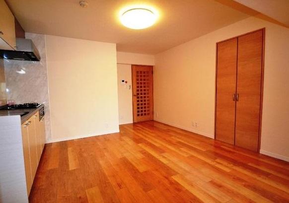 Living. Reborn living