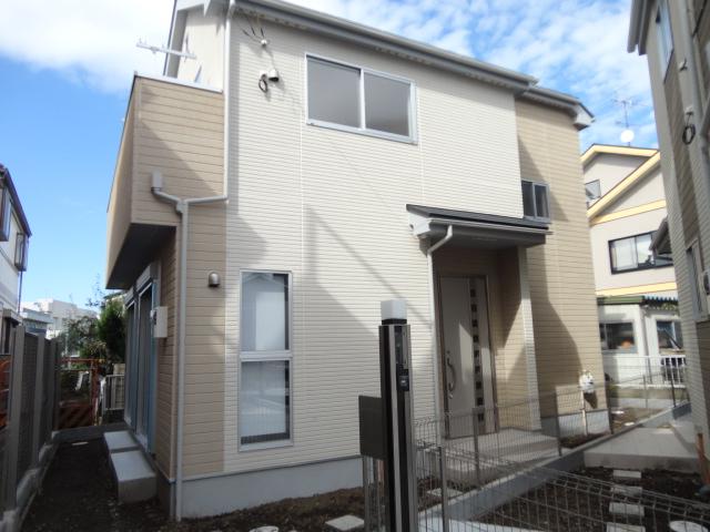 Local appearance photo. 6 Building appearance! Simple design has become a concept! Please Visit the once local!