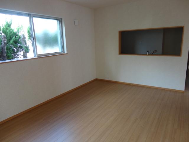 Living. 6 Building LDK!