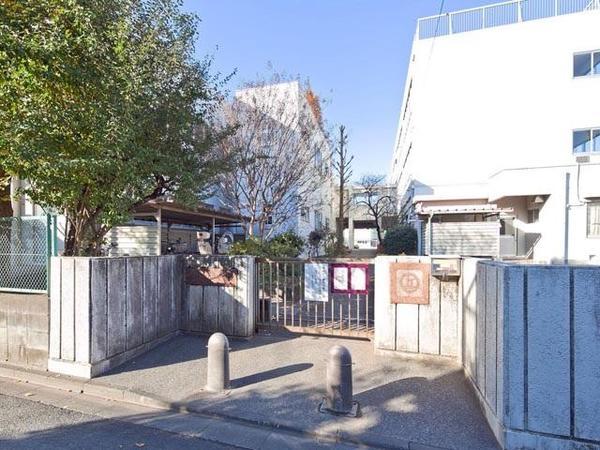 Primary school. Komae City 120m stand up to the fifth elementary school